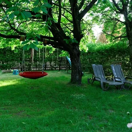 Zielony Domek בית נופש *